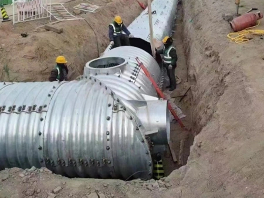 Assembled corrugated steel pipe