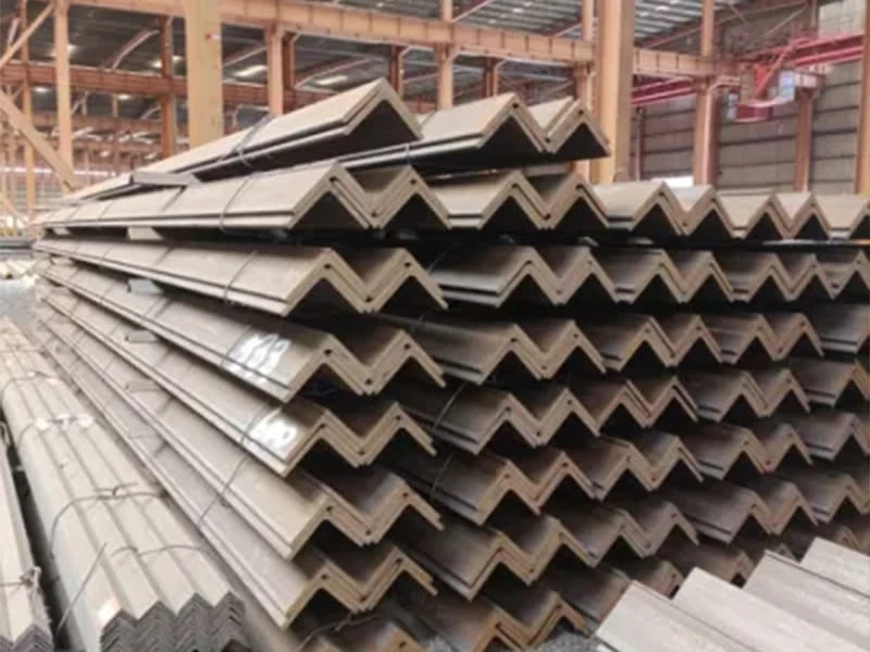 Hot Sale Galvanized Steel Angle Section Iron Bar for Bracket